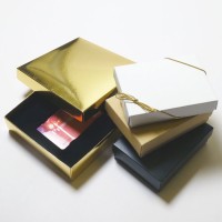 Boxen für Geschenkkarten aus der Budget-Serie