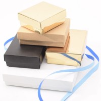 Geschenkbox mit Deckel aus der Sober-Serie